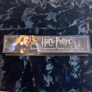 Harry Potter Hermione Granger's Wand with Illuminating Tip - Black